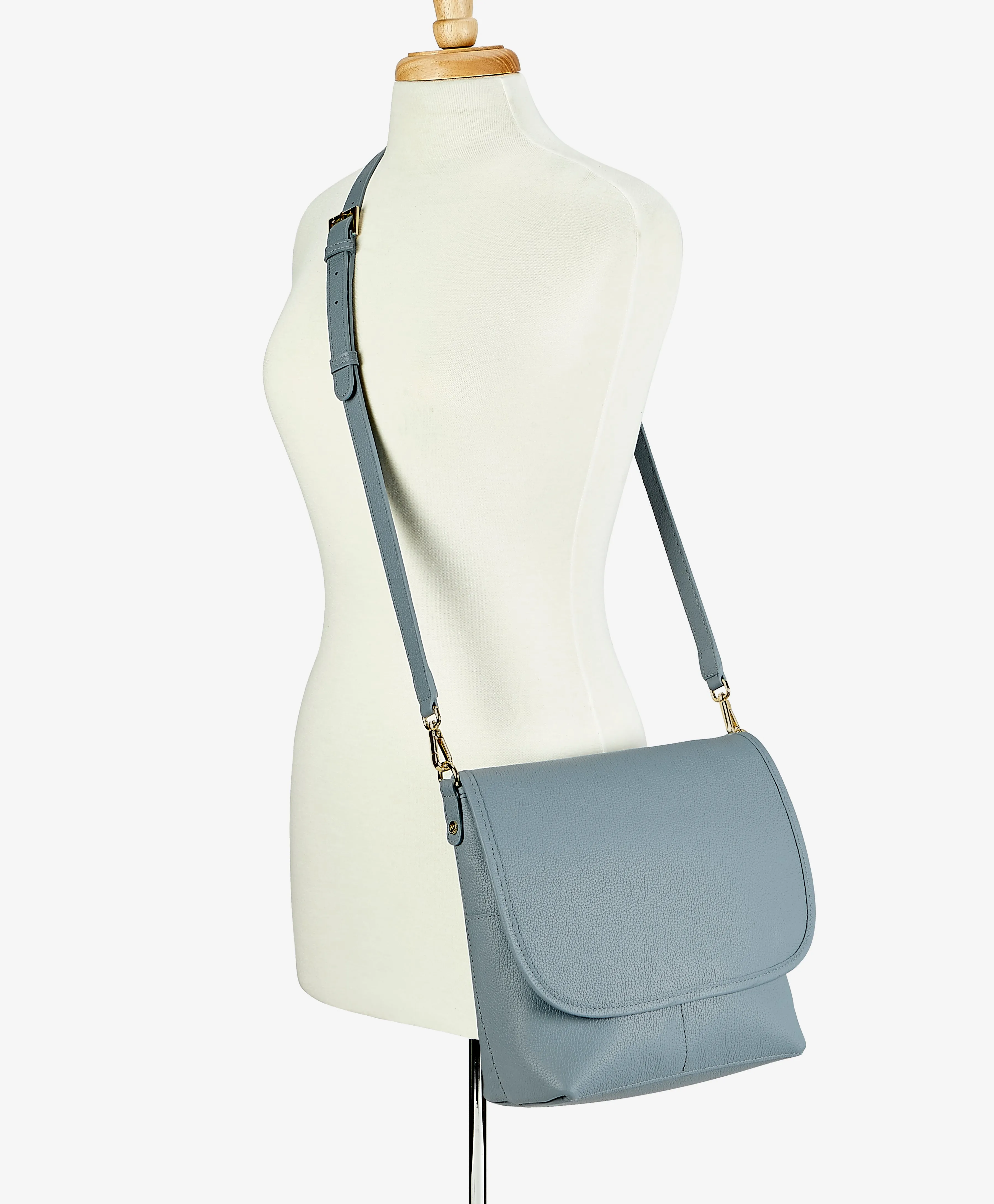 Andie Crossbody