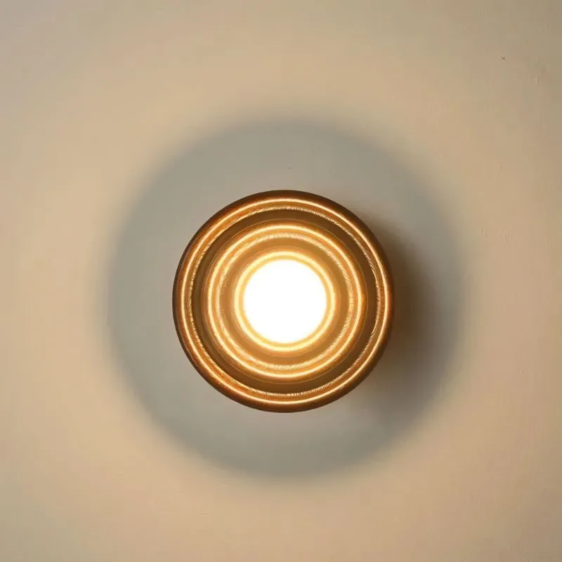 Bedon Wall Lamp