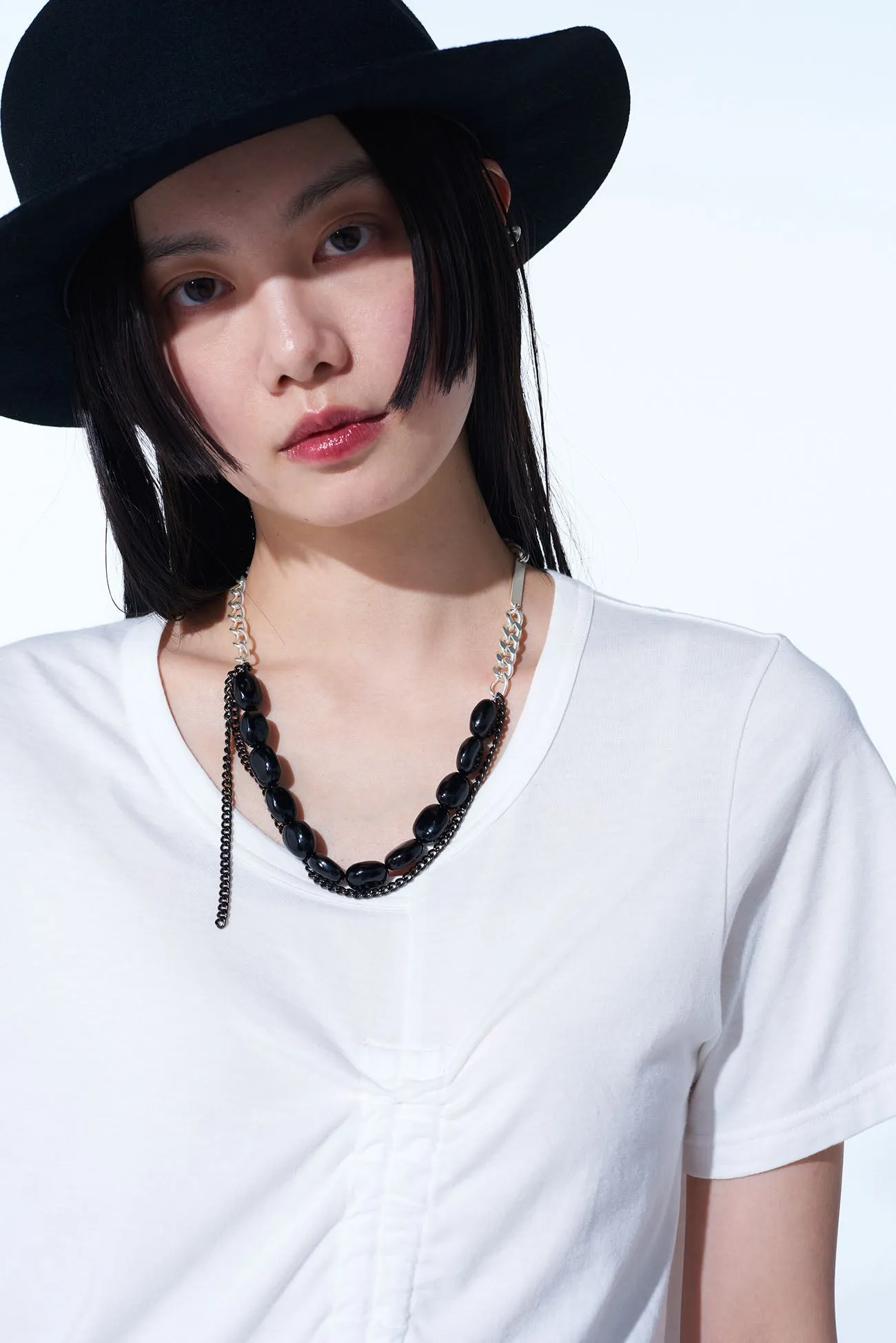 BLACK ONYX   BRASS TWO-STRAND CHOKER