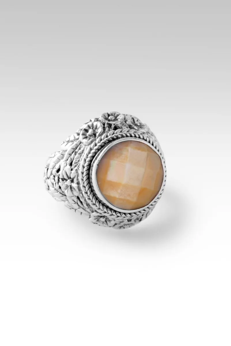 Everblooming Enchantment Ring™ in Yellow Mother of Pearl