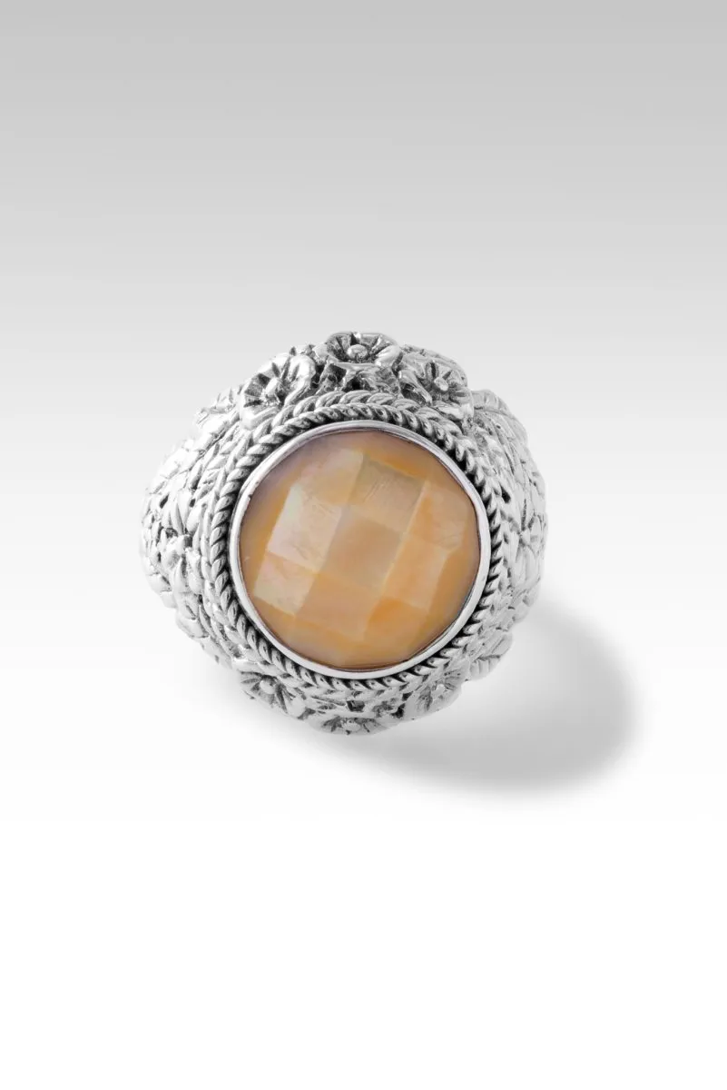 Everblooming Enchantment Ring™ in Yellow Mother of Pearl