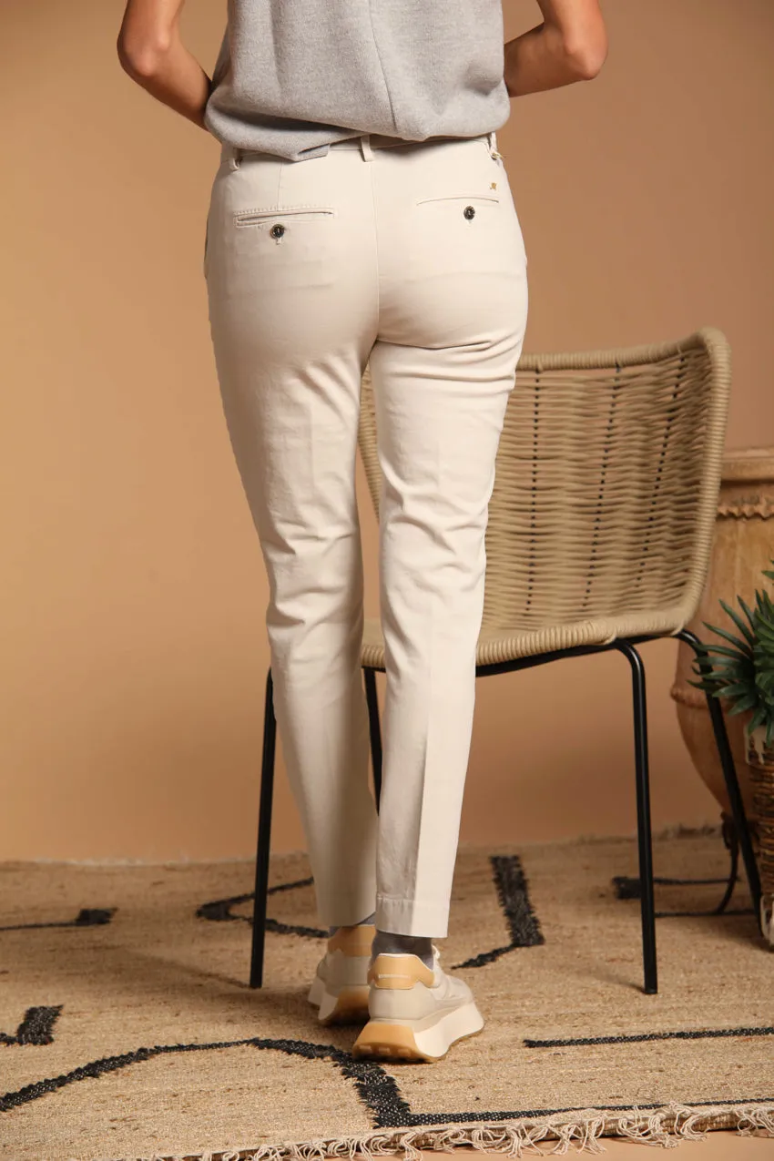 New York Slim women's chino pants in satin slim fit ①