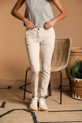 New York Slim women's chino pants in satin slim fit ①