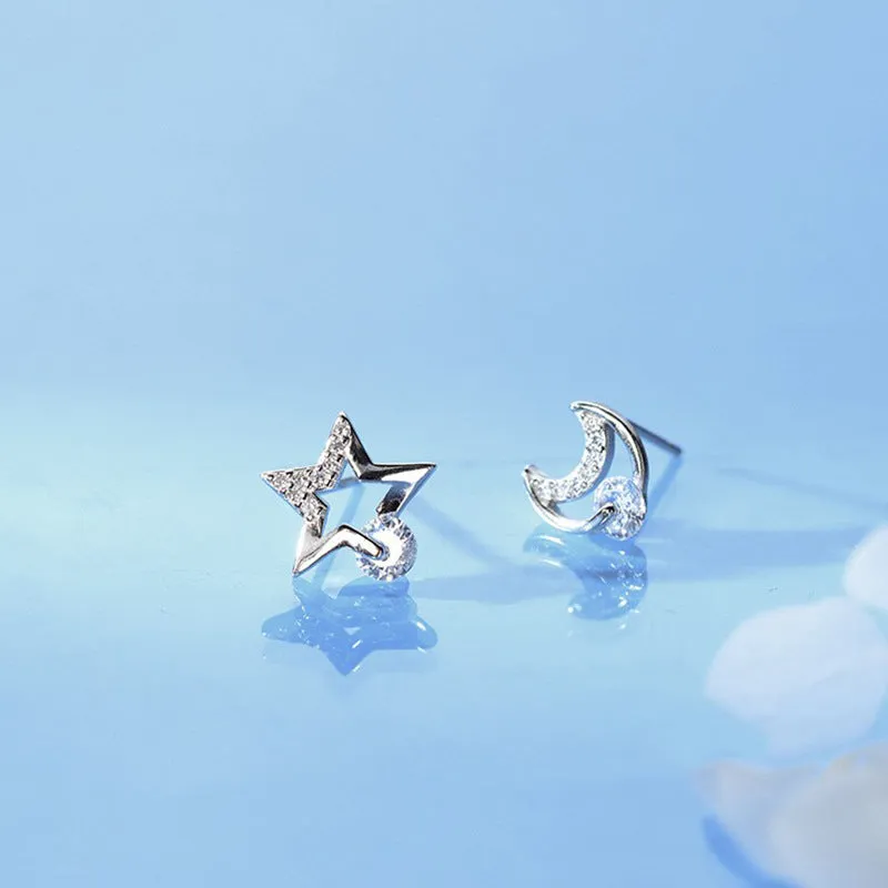 Noble Heart Stud Earrings