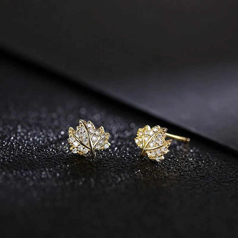 Noble Heart Stud Earrings