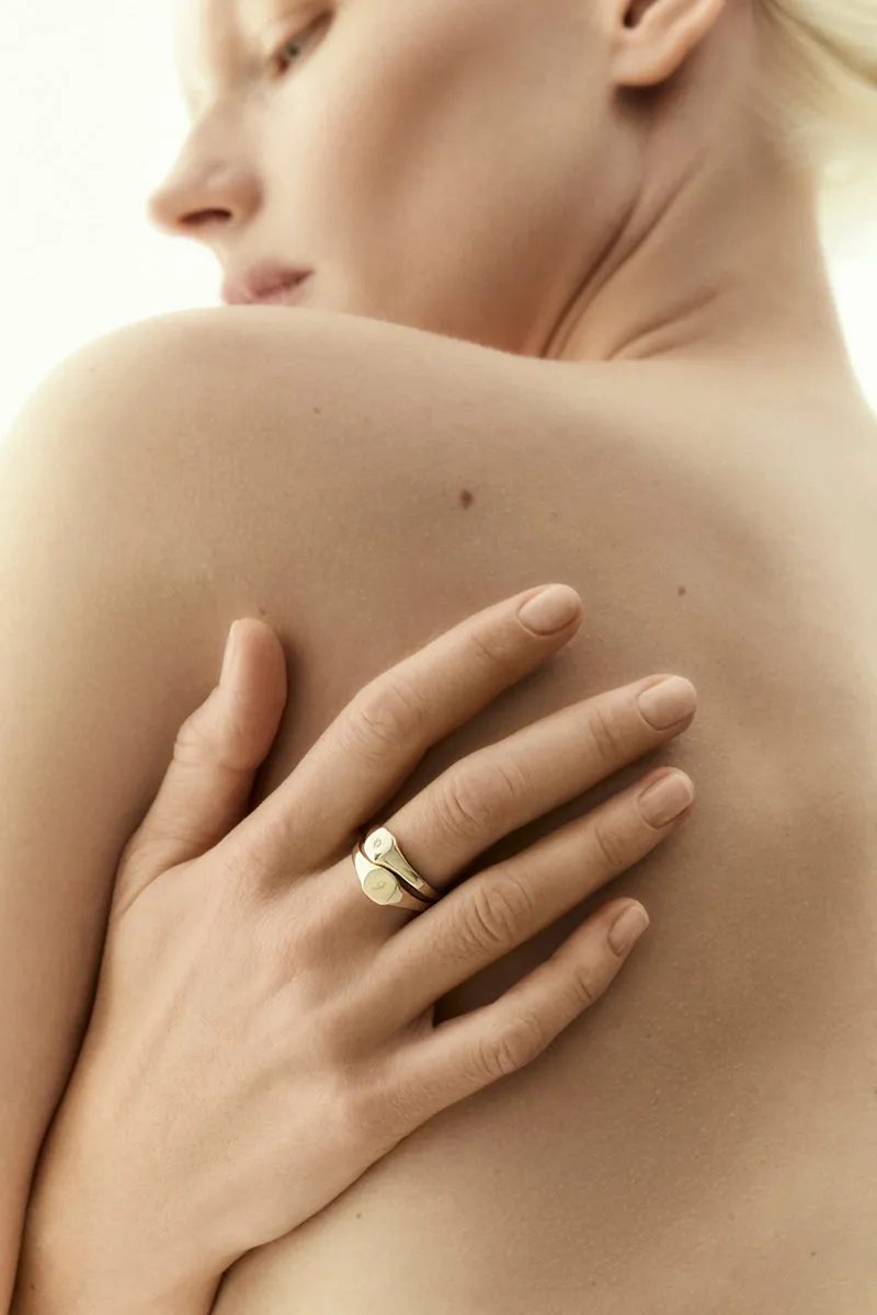 Signature Petite Square Signet Ring | Rose Gold