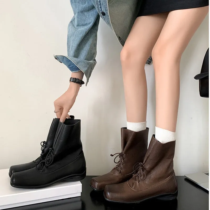 Soft Sheepskin Oxfords Boots For Women Lace Up Flat Sole Ankle Boots in Black/Brown